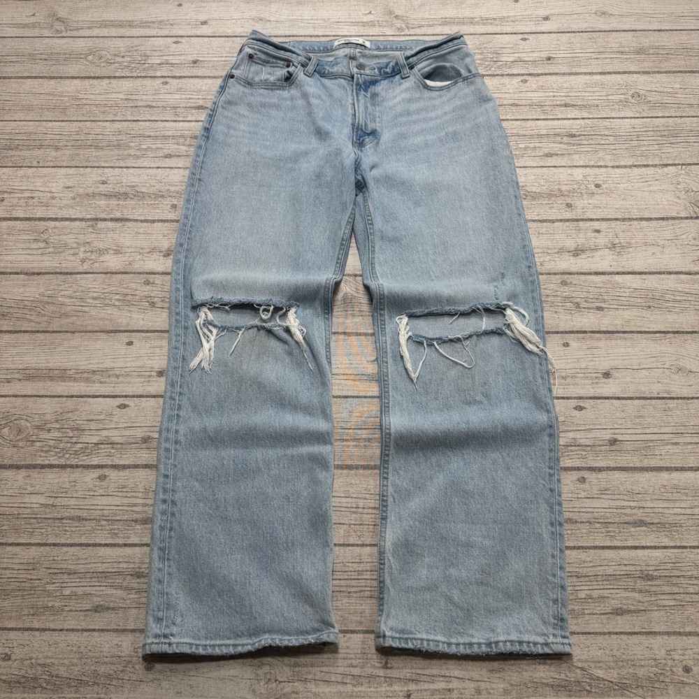 Abercrombie & Fitch Jeans Women's 6/28 Blue Light Wash Baggy Fit Low Rise Ripped
